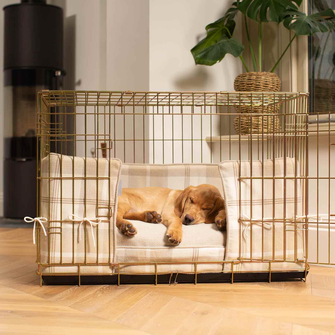 Dog Crate with Cushion & Bumper in Balmoral Natural Tweed by Lords & Labradors